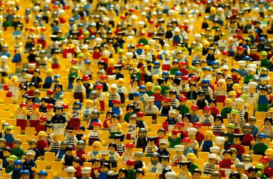 A conference hall full of Lego characters